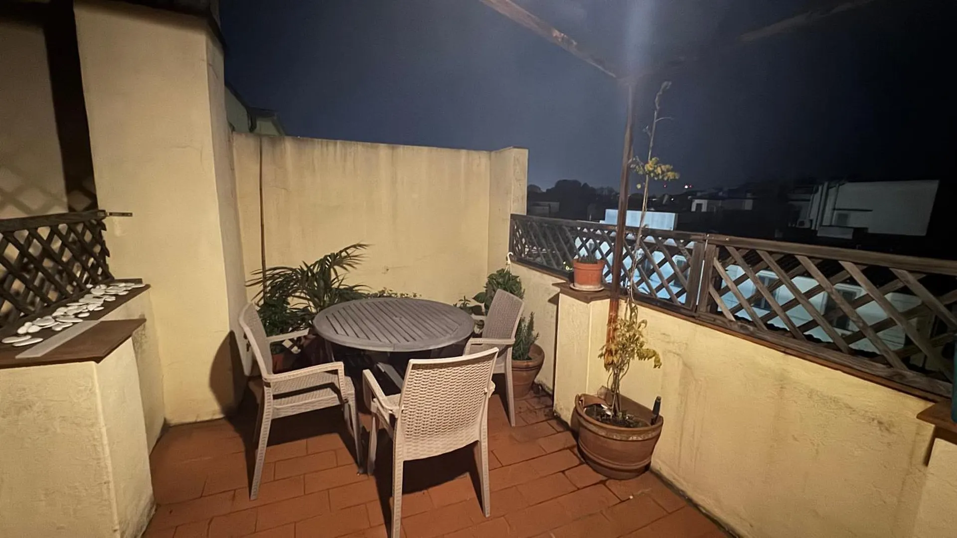 Small Penthouse With A Terrace Florence Italy