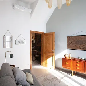Italian Fantasy Takes Away Firenze