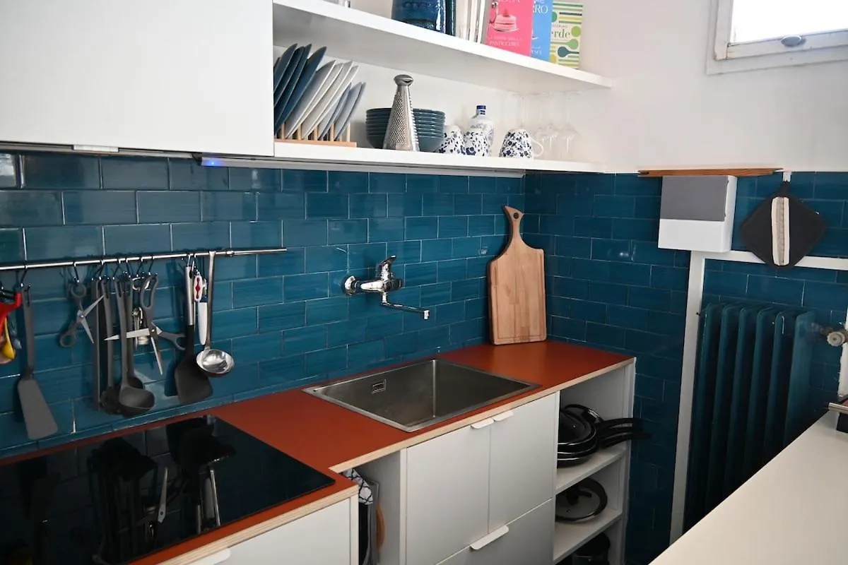 Small Penthouse With A Terrace 佛罗伦萨 0*,  意大利