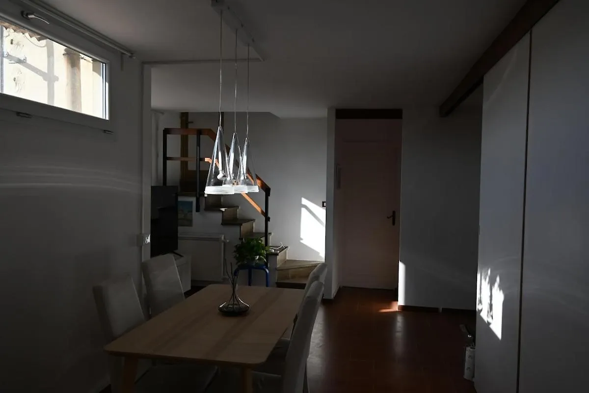公寓 Small Penthouse With A Terrace 佛罗伦萨