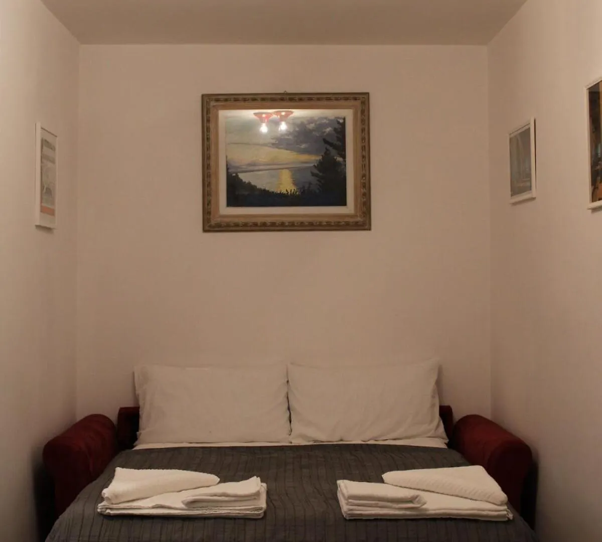 Small Penthouse With A Terrace 佛罗伦萨